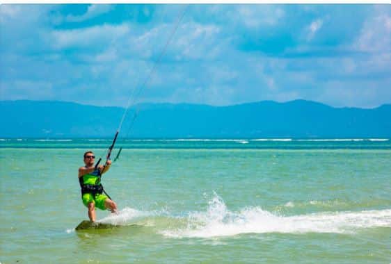kitesurfing